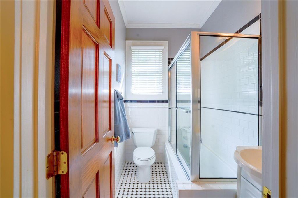 1315 Sylvan Circle NE