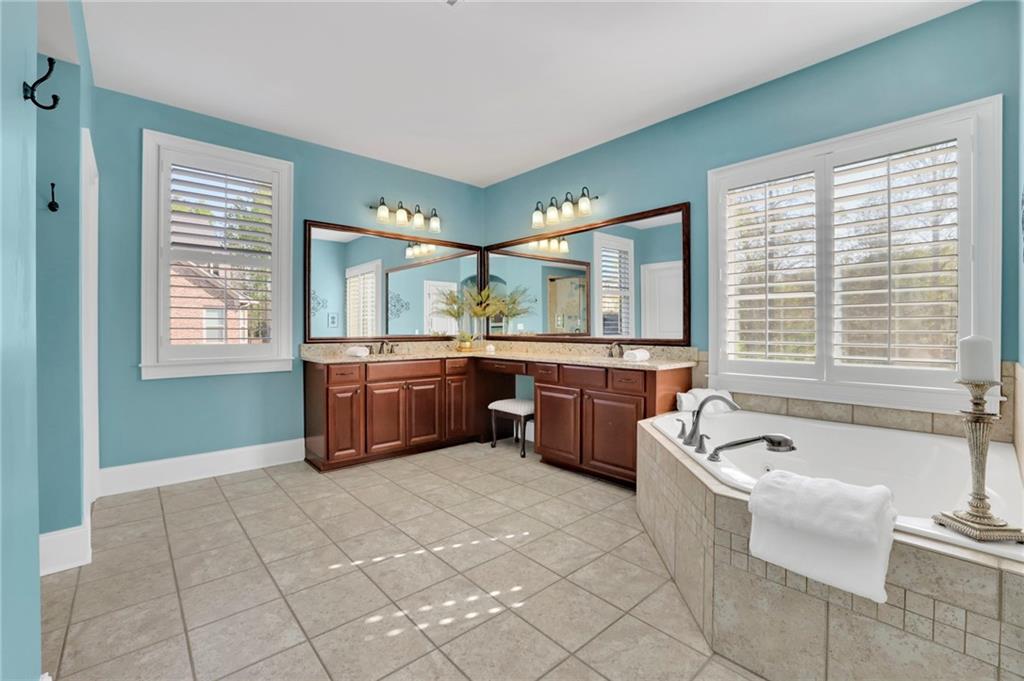 1345 Park Royal Drive NW