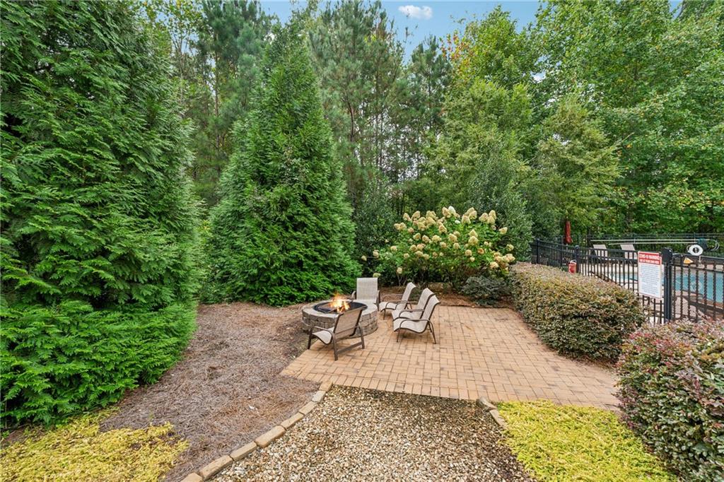 1345 Park Royal Drive NW