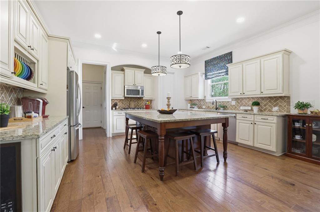 1345 Park Royal Drive NW