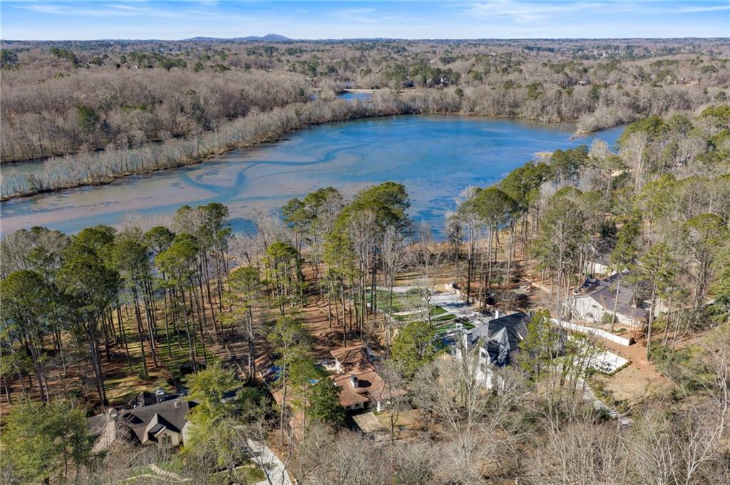 9355 Huntcliff Trace