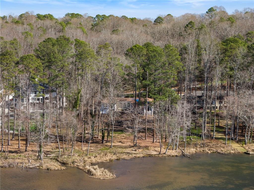 9355 Huntcliff Trace