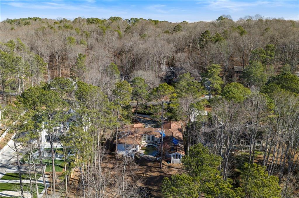 9355 Huntcliff Trace