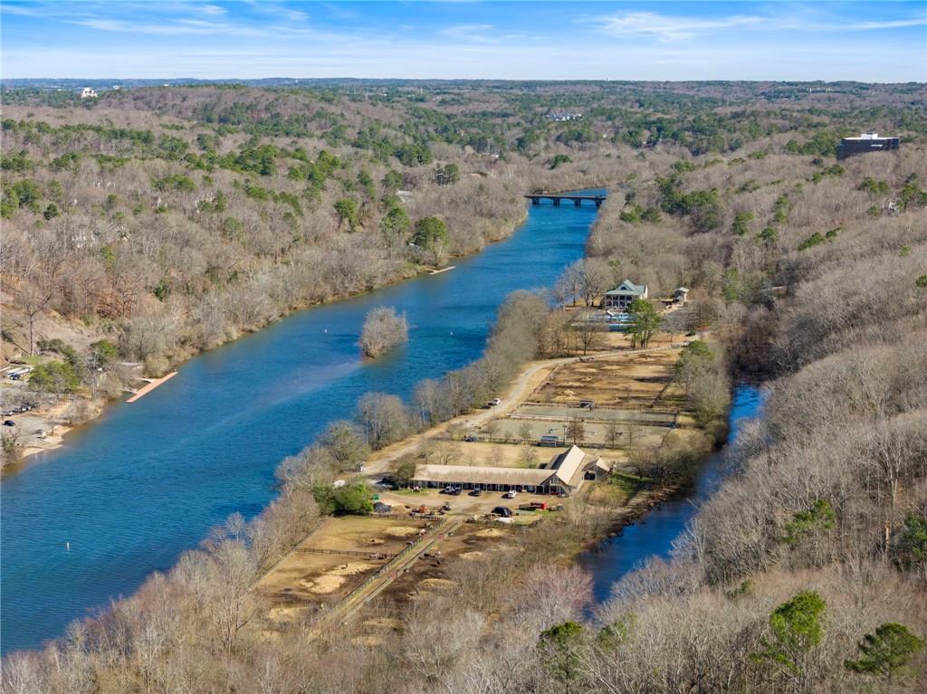 9355 Huntcliff Trace