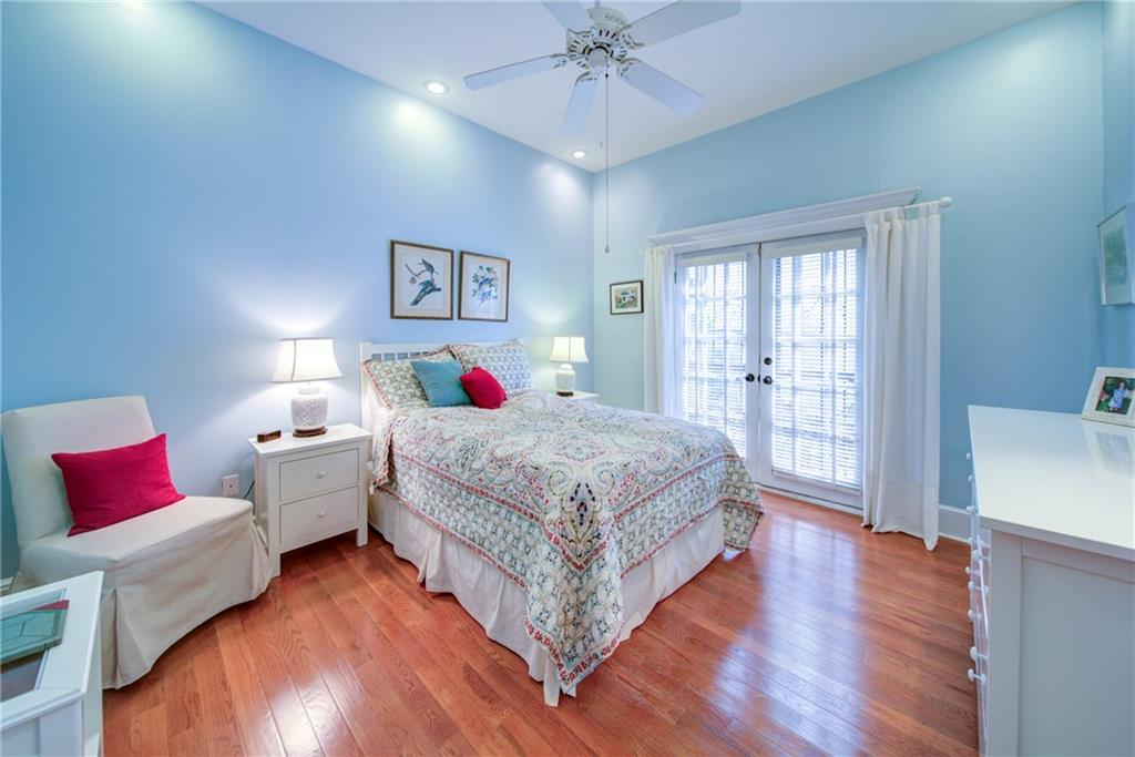 484 Broyles Street SE