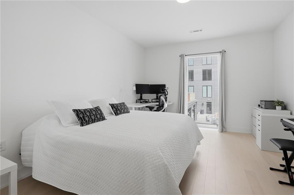 775 Juniper Street NE Unit 322