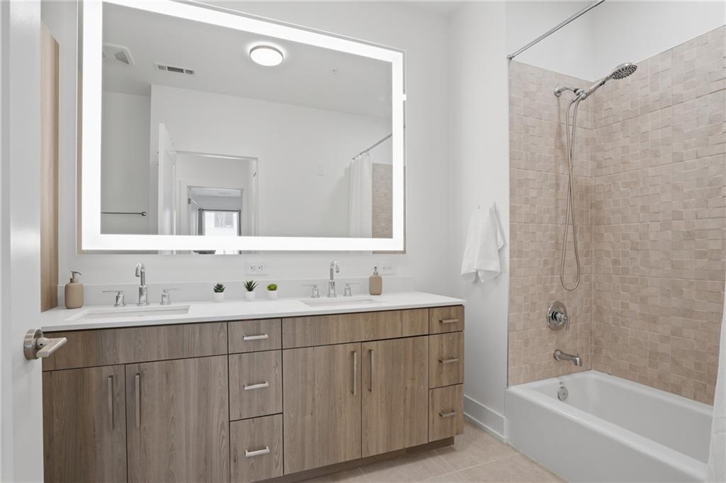 775 Juniper Street NE Unit 322