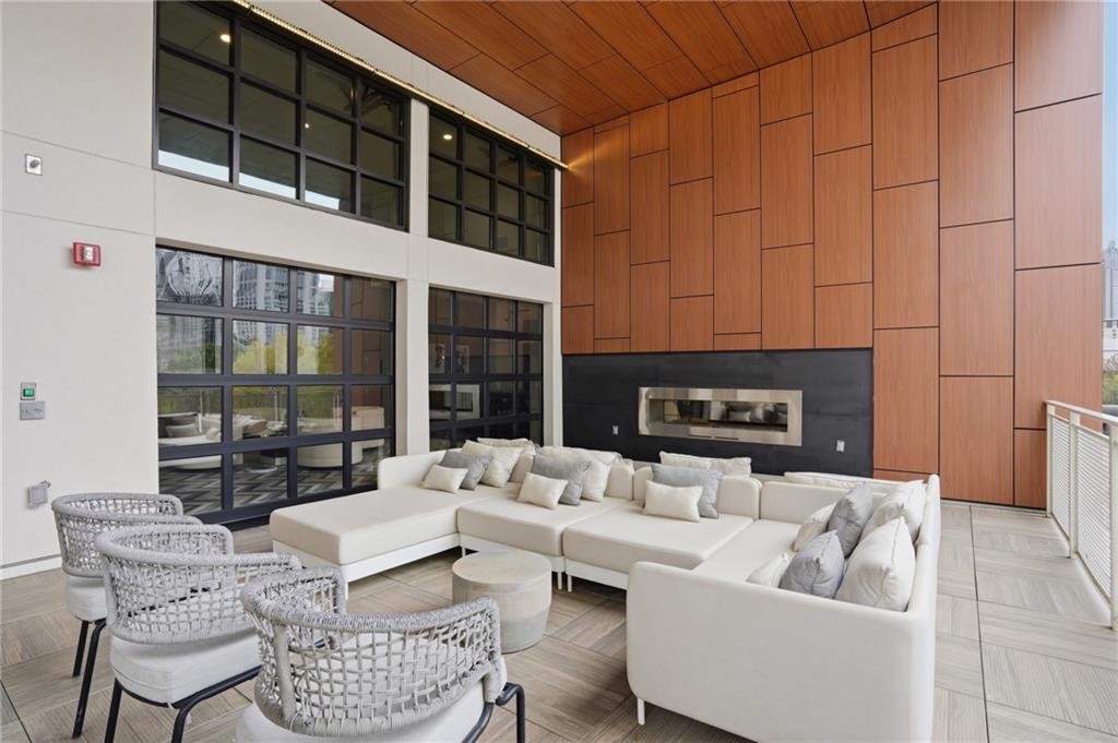 775 Juniper Street NE Unit 322