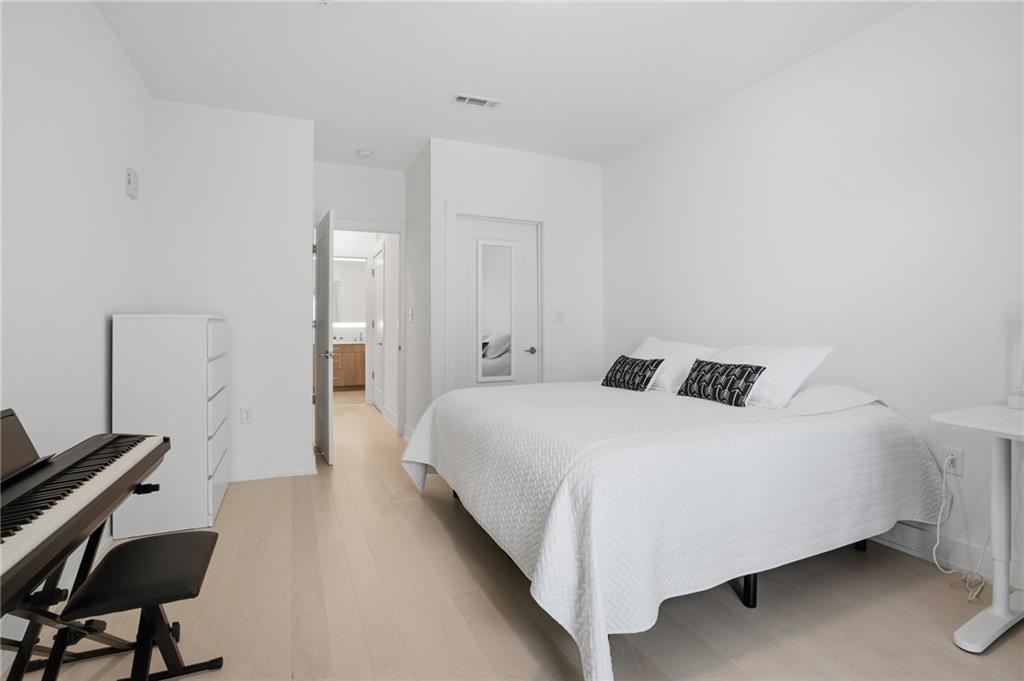 775 Juniper Street NE Unit 322