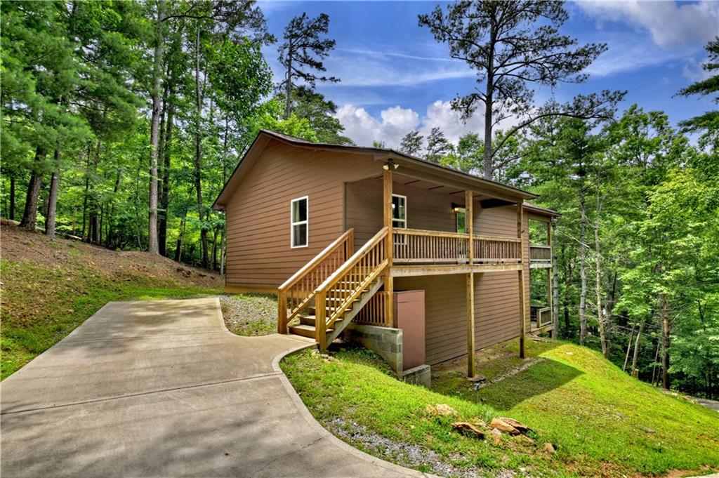 298 Spindrift Court
