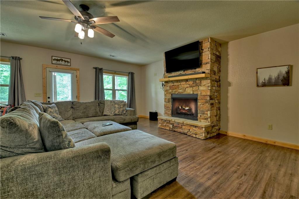 298 Spindrift Court