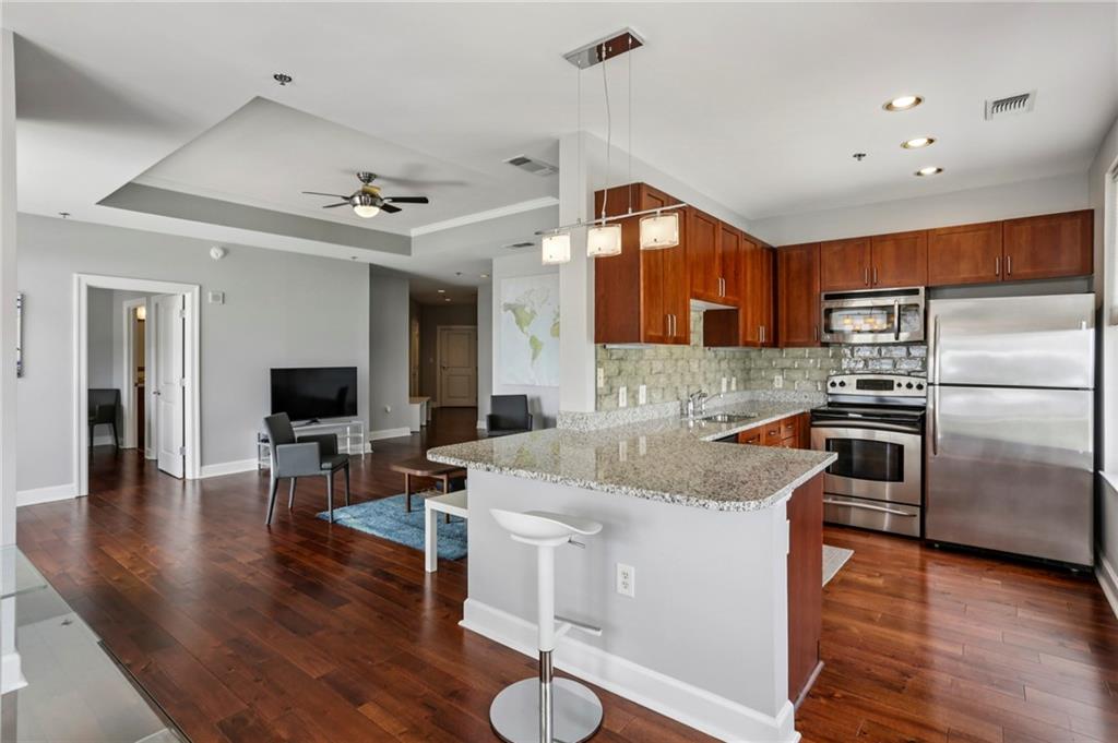 325 E Paces Ferry Road NE Unit 1805