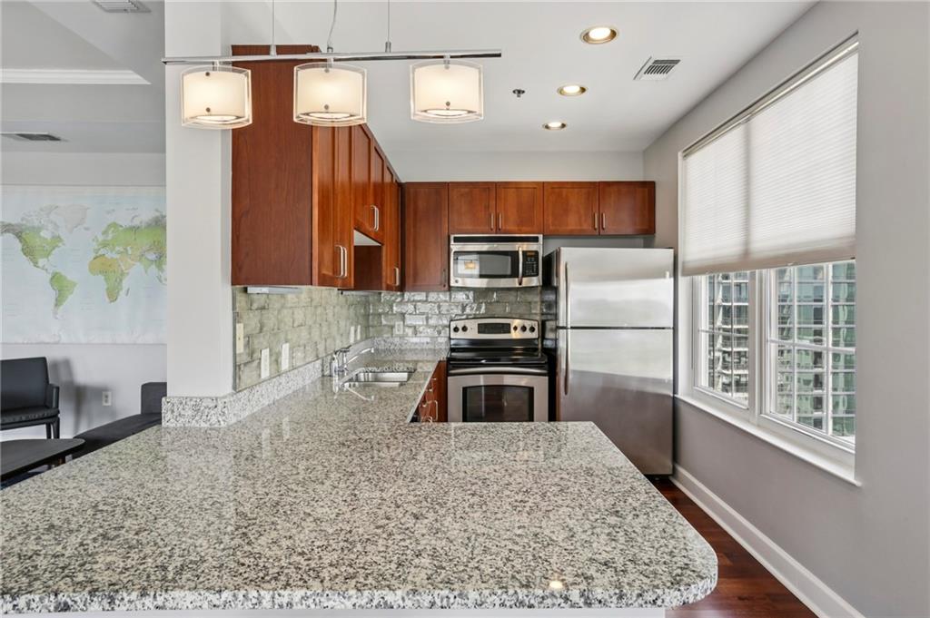 325 E Paces Ferry Road NE Unit 1805