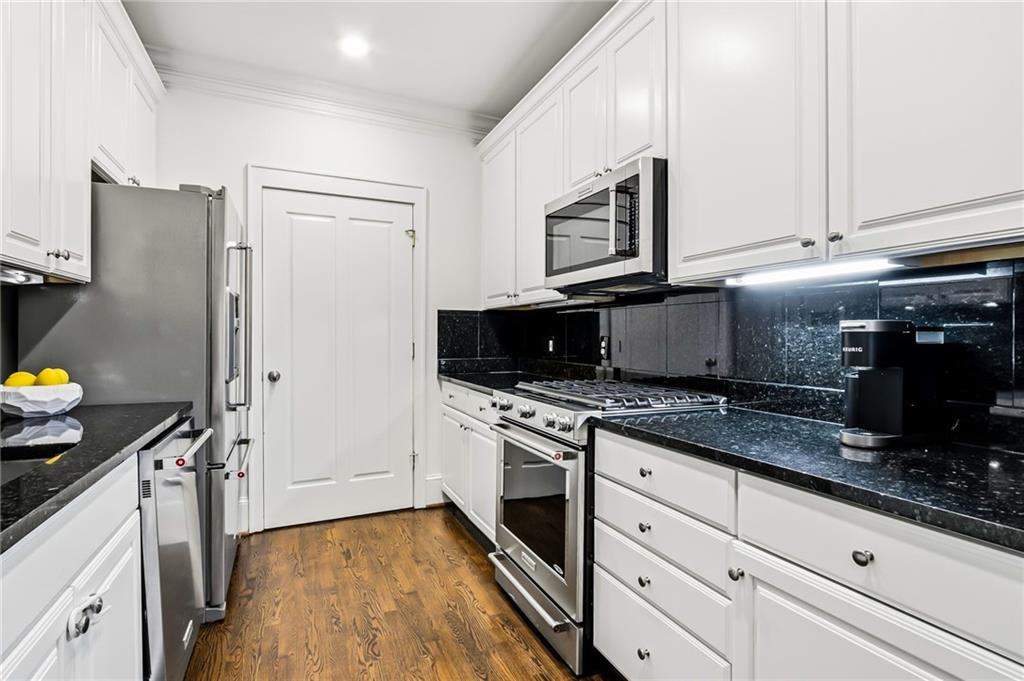 77 Peachtree Place NE Unit 201