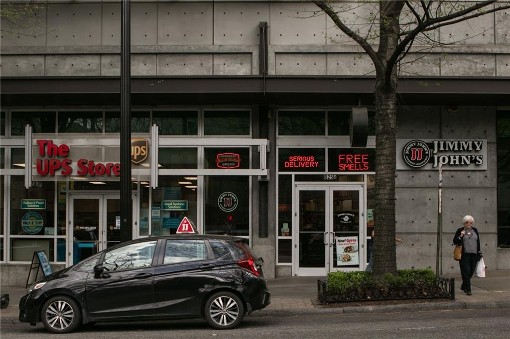 77 Peachtree Place NE Unit 201