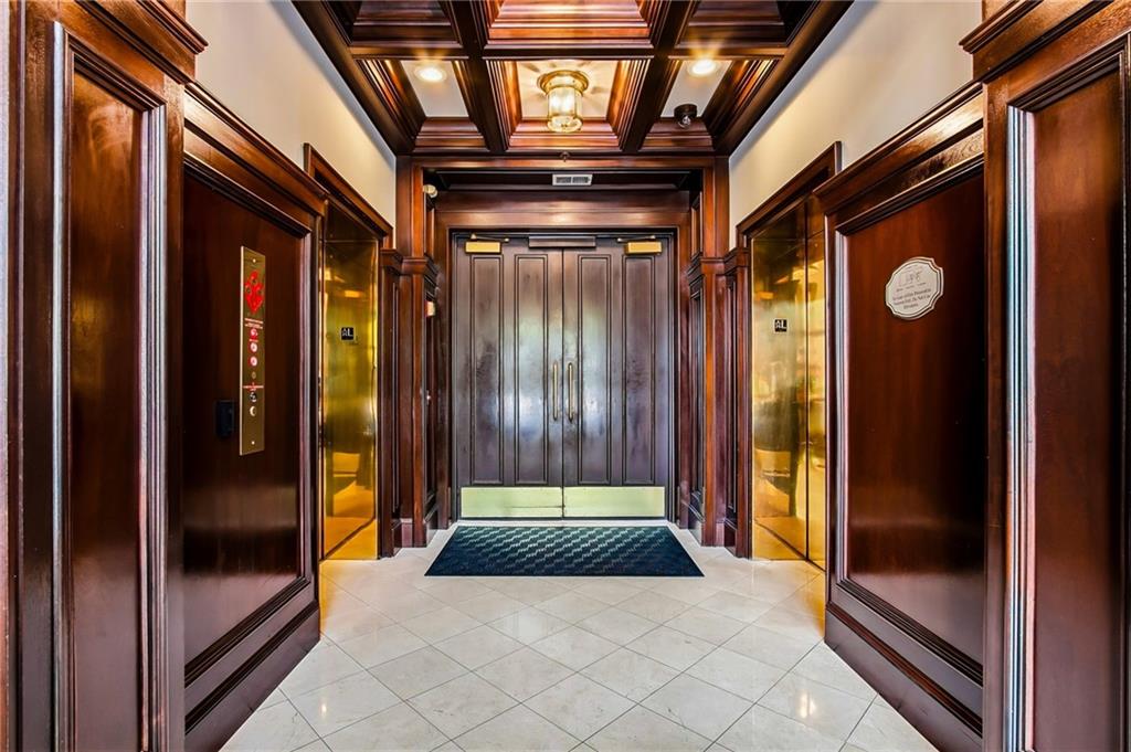 77 Peachtree Place NE Unit 201