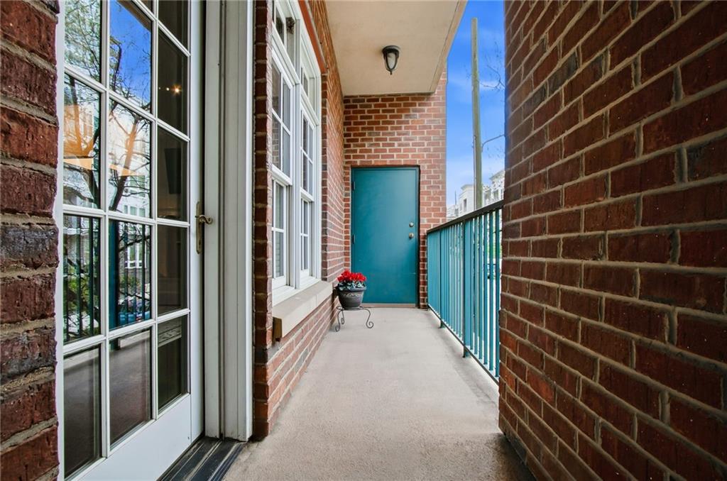 77 Peachtree Place NE Unit 201