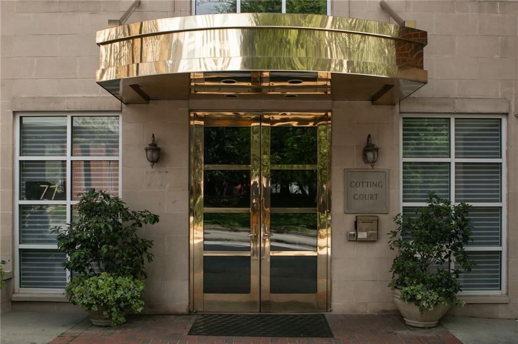 77 Peachtree Place NE Unit 201