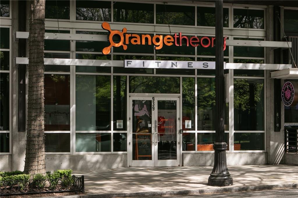 77 Peachtree Place NE Unit 201