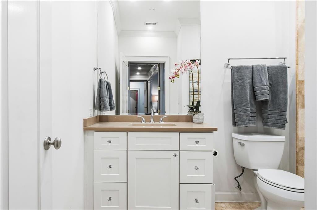 77 Peachtree Place NE Unit 201