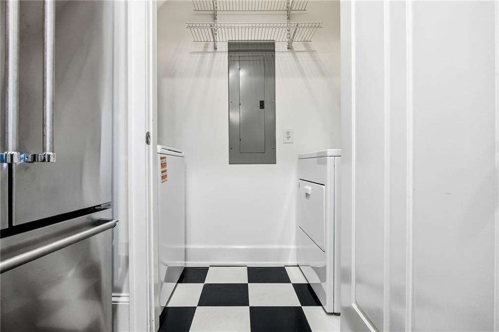 77 Peachtree Place NE Unit 201