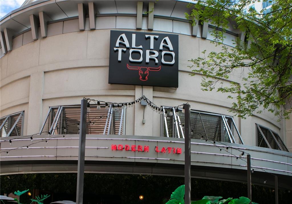 77 Peachtree Place NE Unit 201