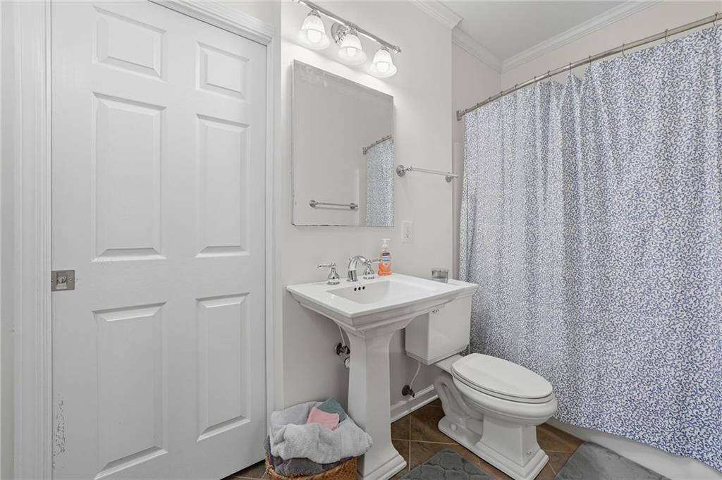 2301 Alexander Farms Court SW