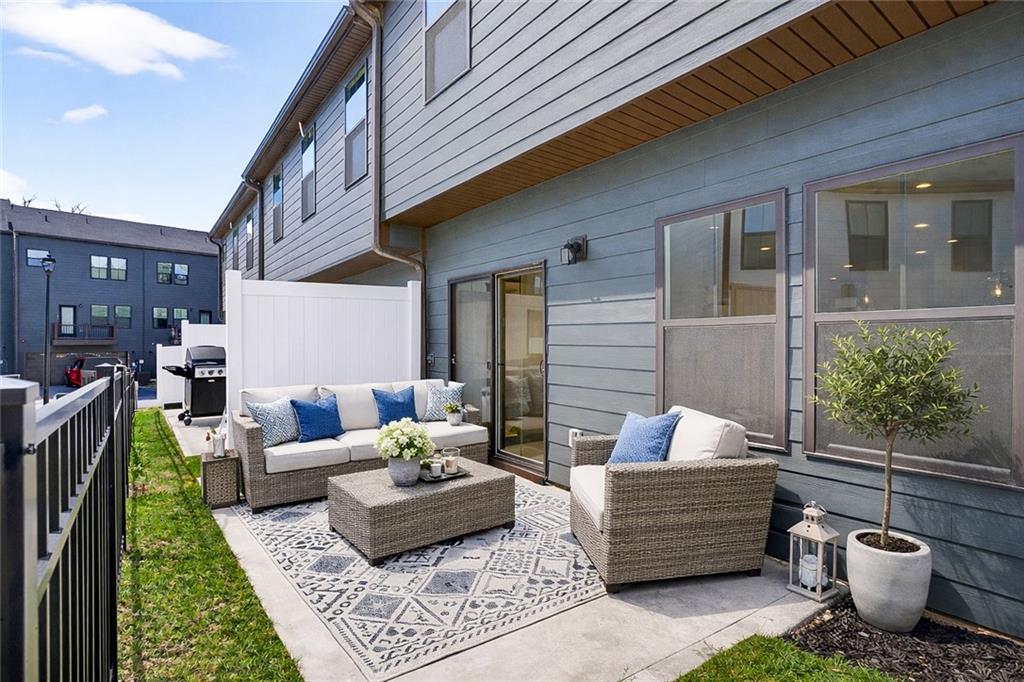 325 Enchanted Court