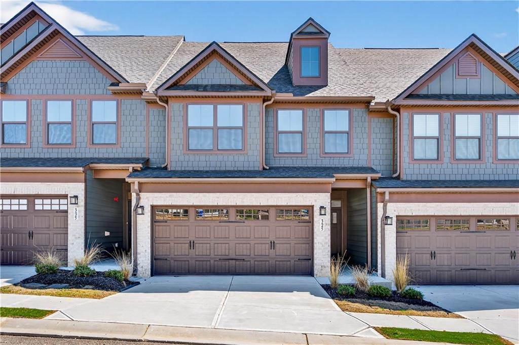 325 Enchanted Court
