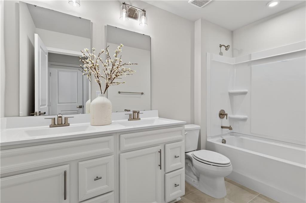 325 Enchanted Court