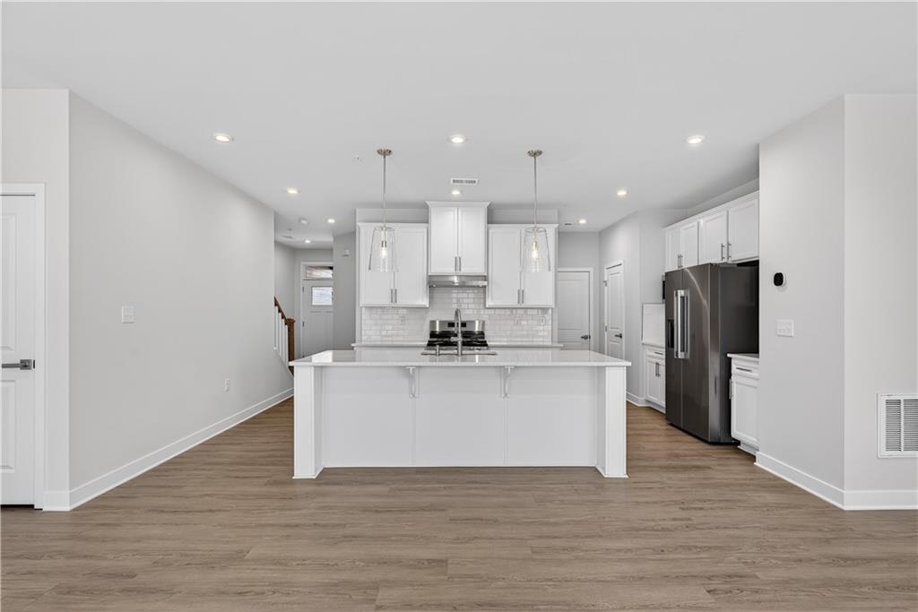325 Enchanted Court
