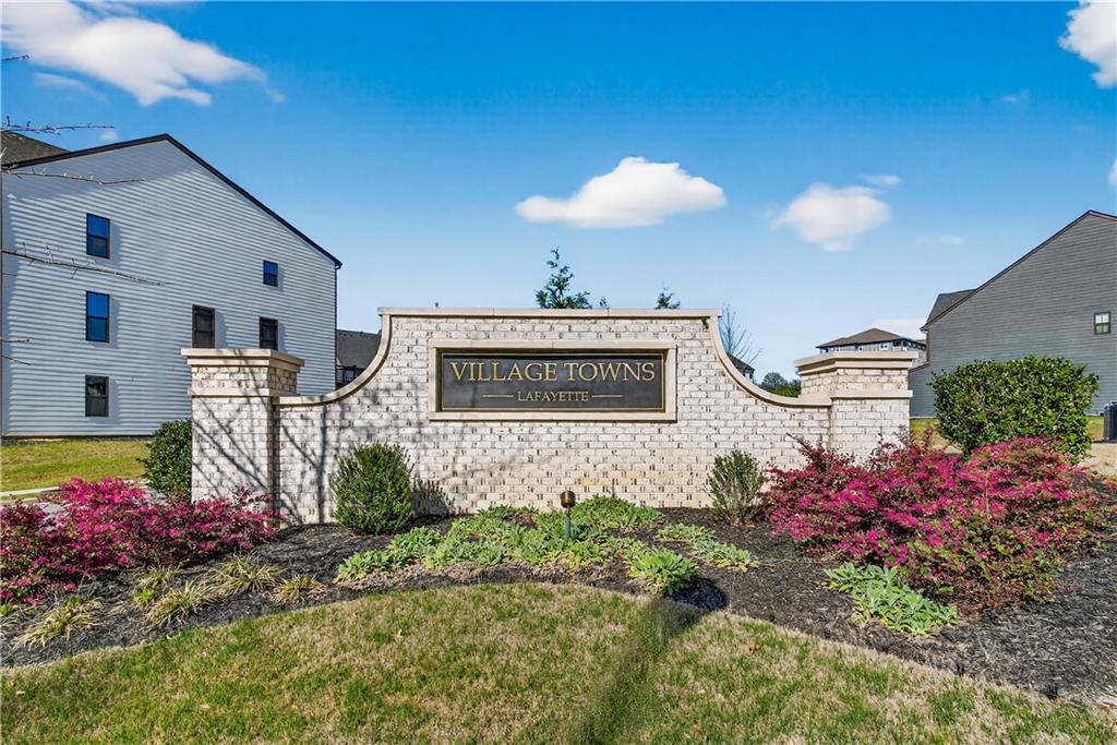 325 Enchanted Court