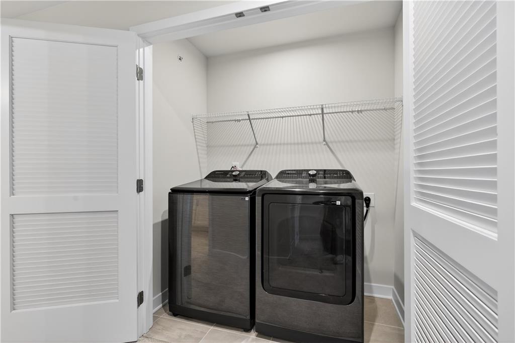 325 Enchanted Court