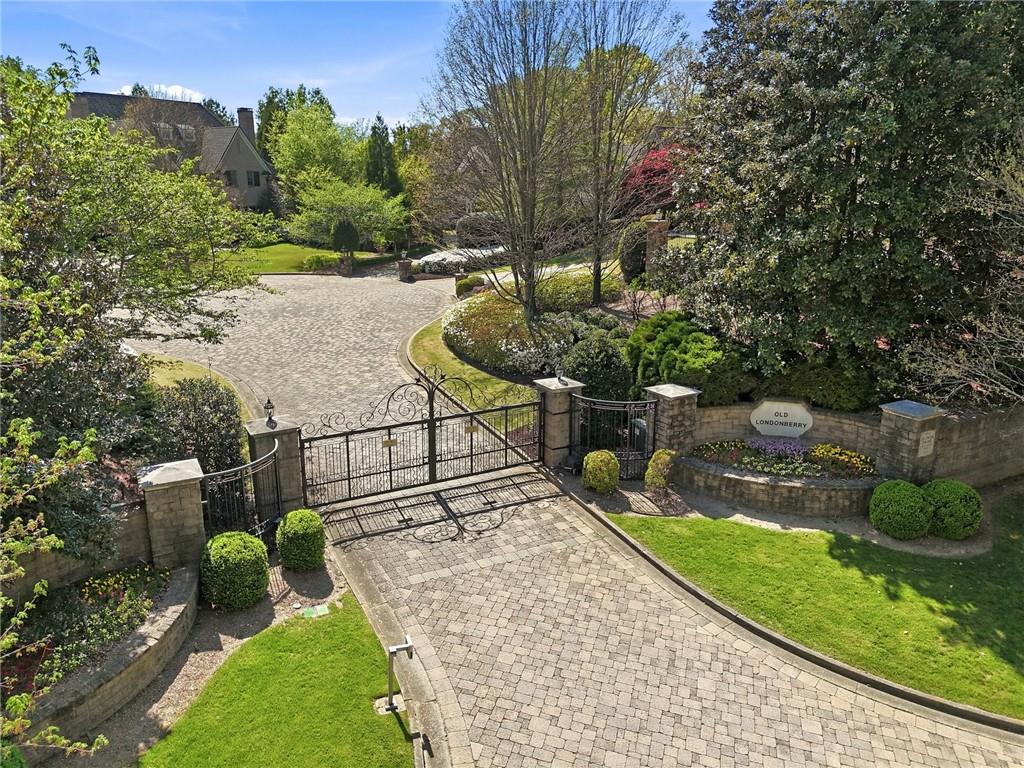 218 Londonberry Road