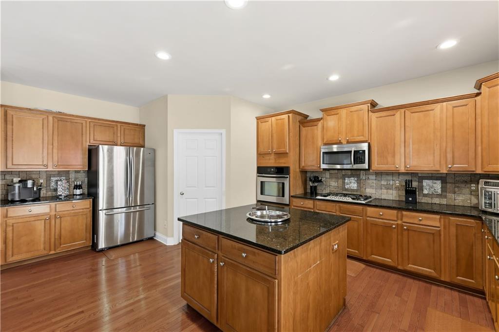 4689 Lantern Court