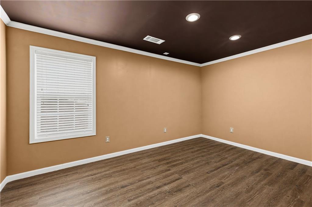 4689 Lantern Court