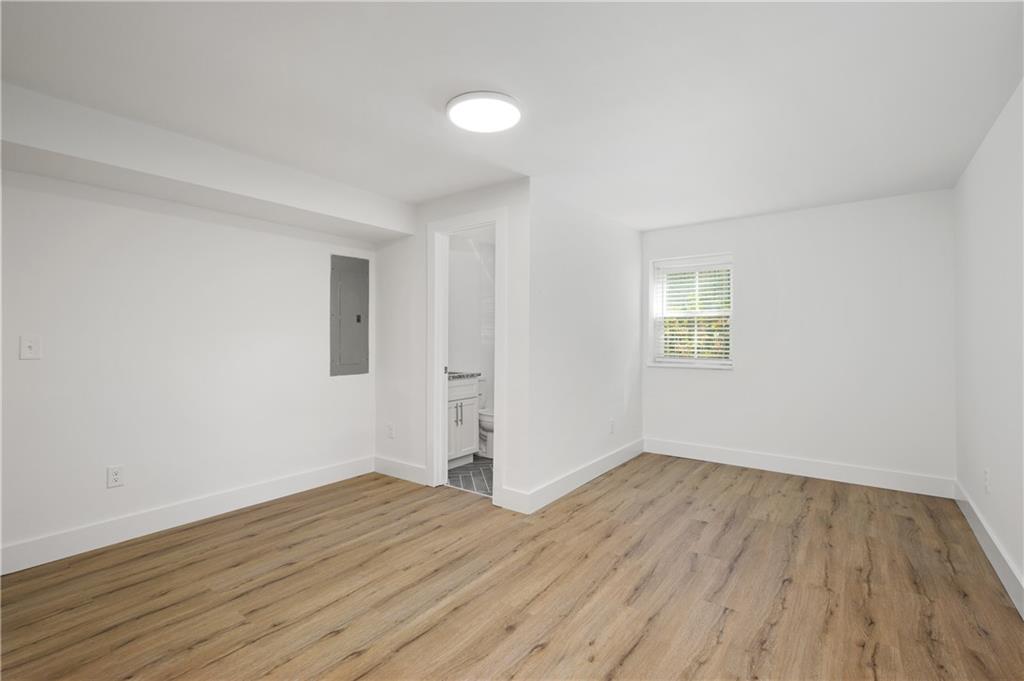 880 Saint Charles Avenue NE