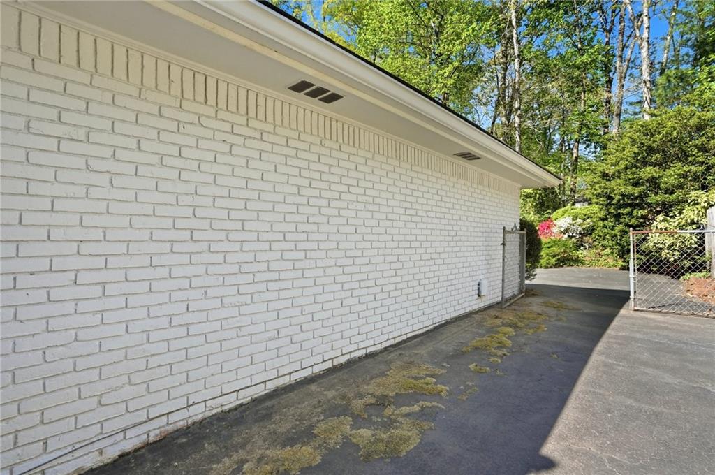 957 Richmond Hill Drive