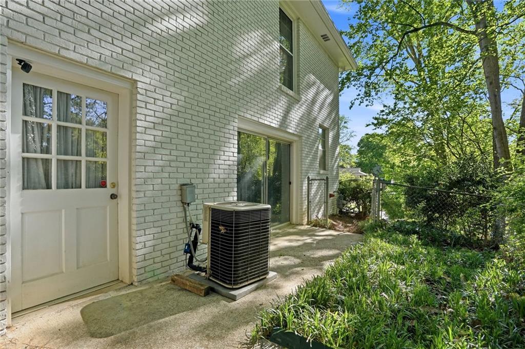 957 Richmond Hill Drive