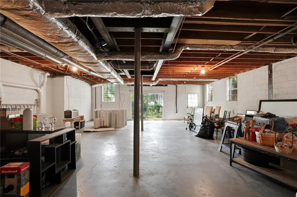 957 Richmond Hill Drive