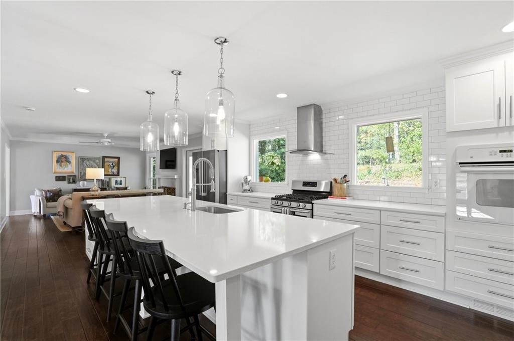 957 Richmond Hill Drive