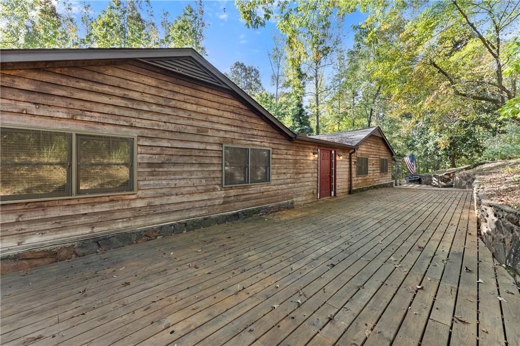 773 Shorewood Circle