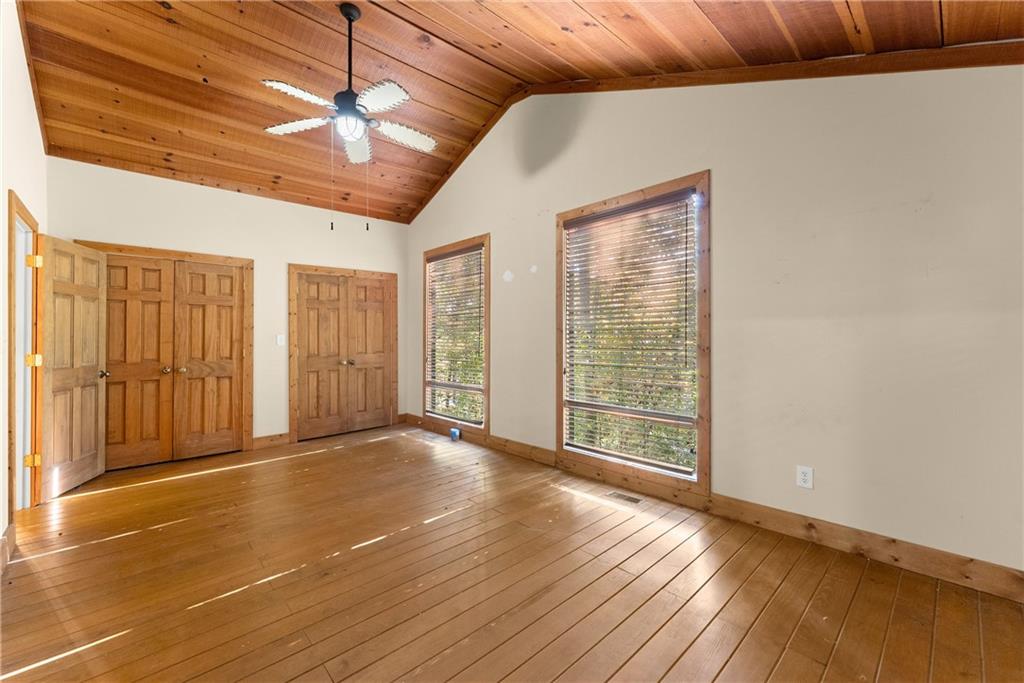 773 Shorewood Circle
