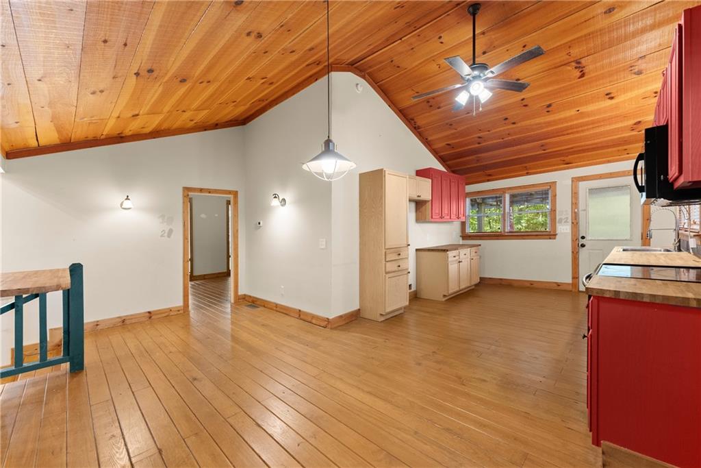 773 Shorewood Circle