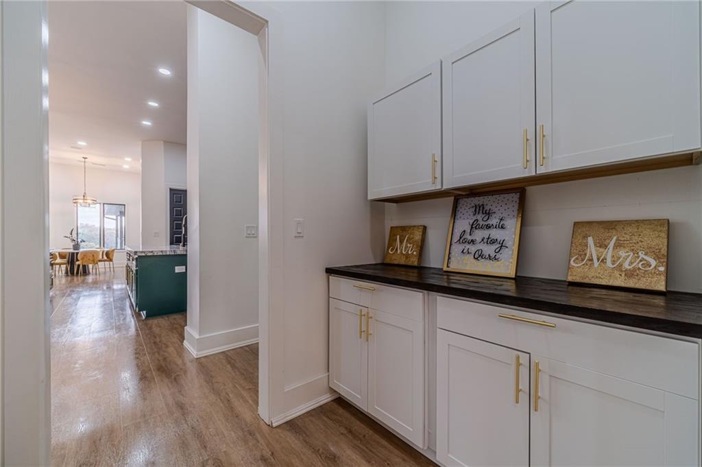 494 River Overlook Road