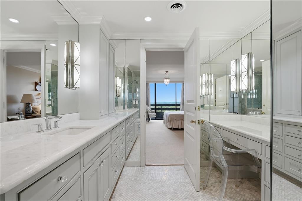 2660 Peachtree Road NW Unit 20G