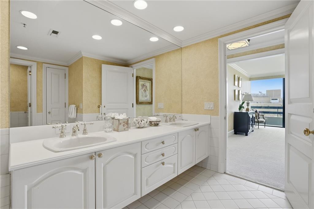 2660 Peachtree Road NW Unit 20G