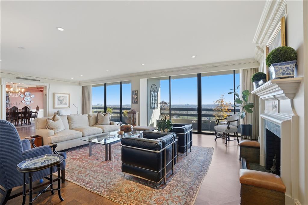 2660 Peachtree Road NW Unit 20G