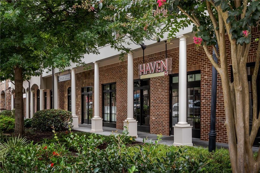 1444 Etowah Drive NE