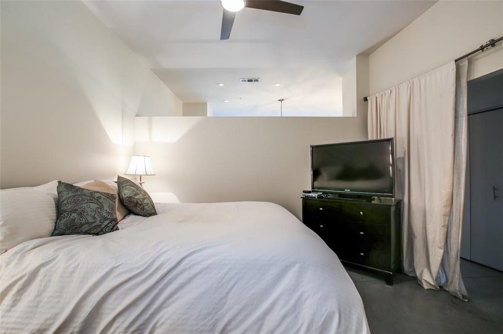 560 Dutch Valley Road NE Unit 2403